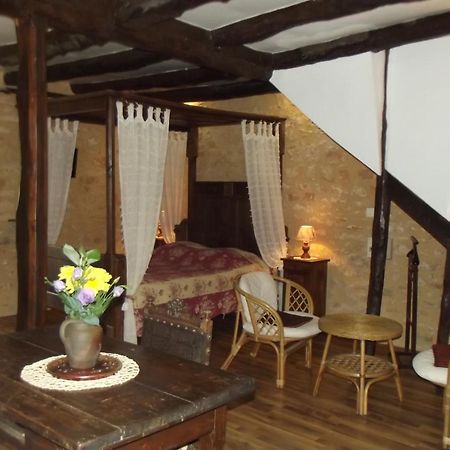 Gites Des 3 Vallees Salignac Eyvigues Luaran gambar