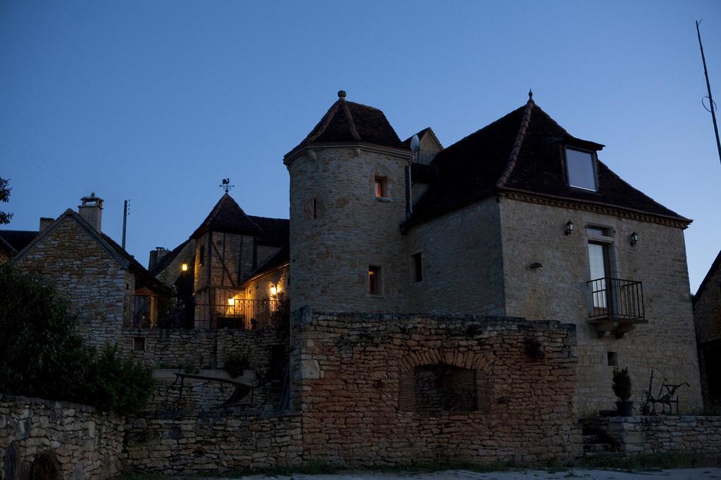 Gites Des 3 Vallees Salignac Eyvigues Luaran gambar
